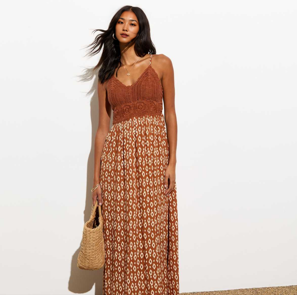 NE✨️ LOOK Brown Crochet Bust Square Print Maxi Dress