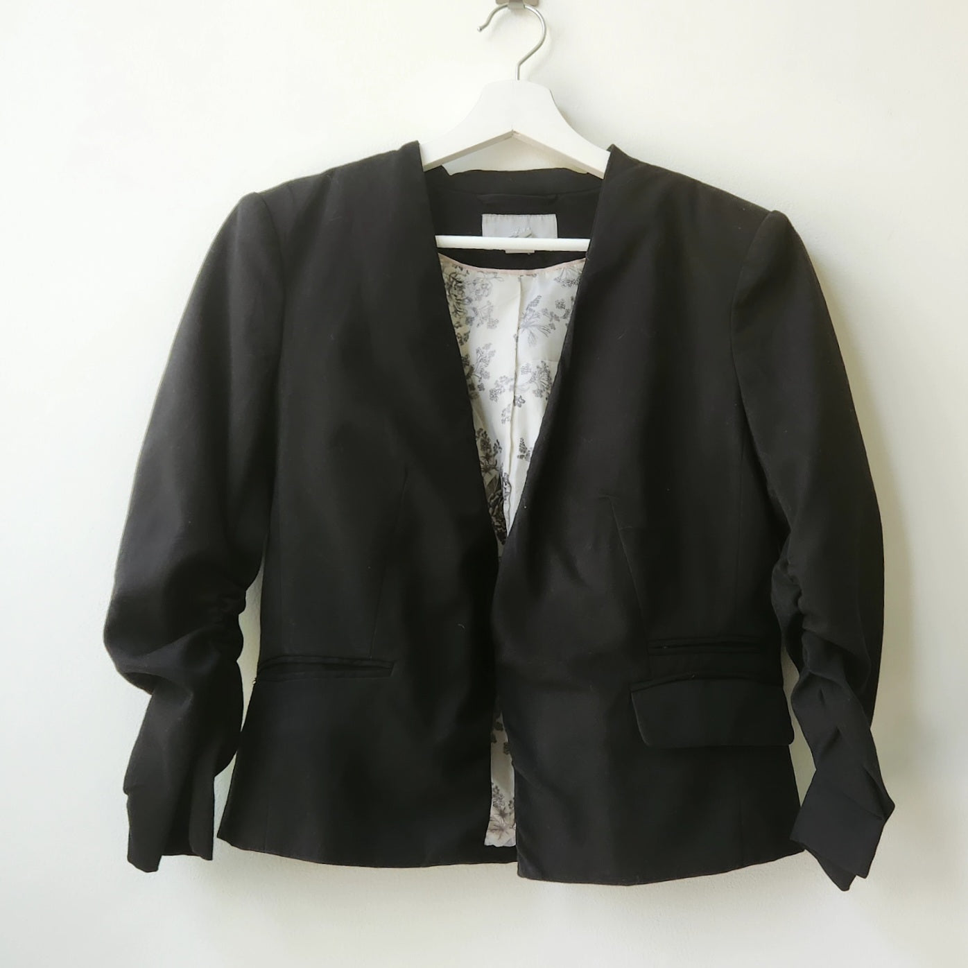 H M ruched sleeves cropped blazer black Thrift Cult