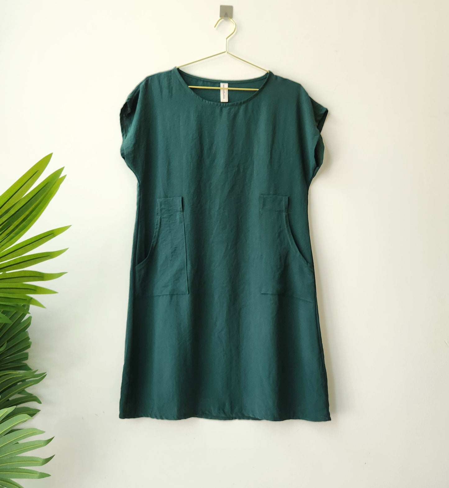 New Collection solid mini dress - green