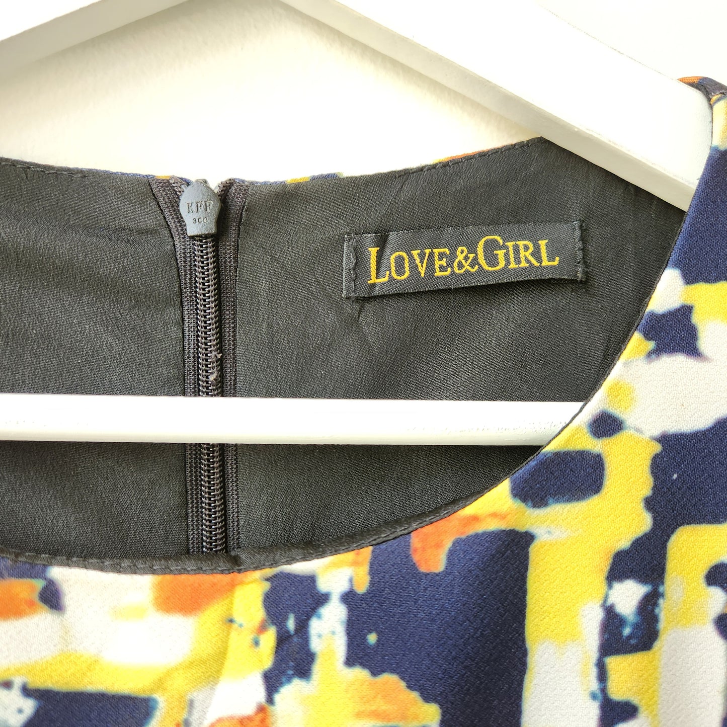 Love & Girl abstract print skater dress - navy blue/yellow