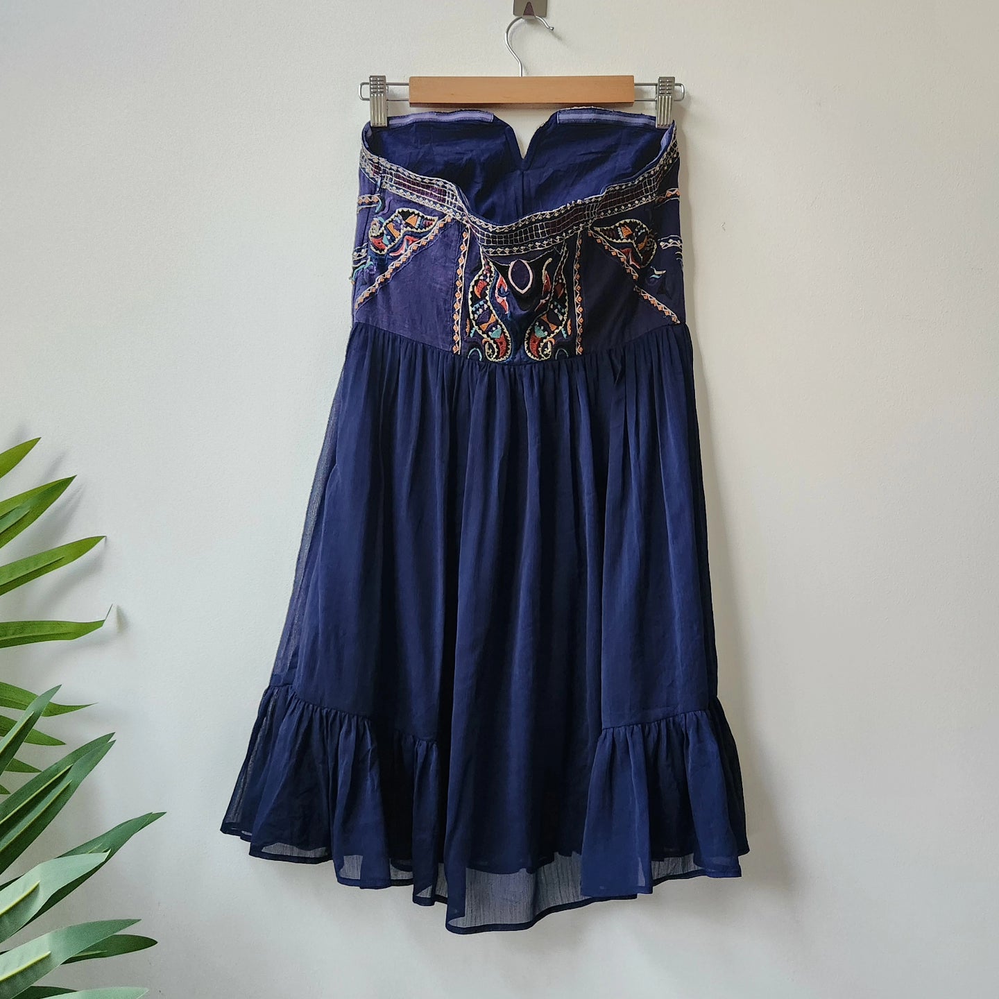 Morgan bandeau emroidered dress - navy blue